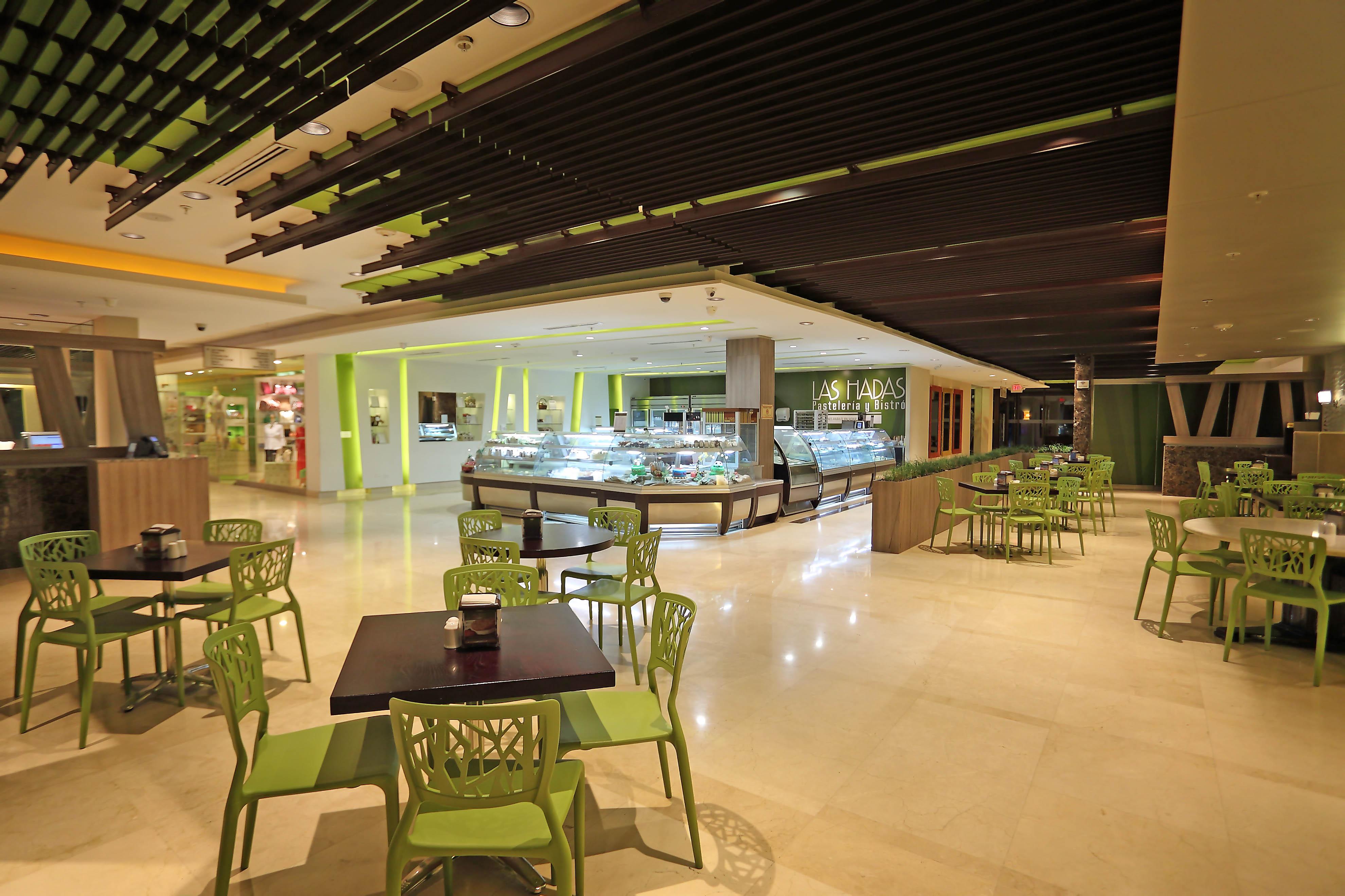 Sheraton Grand Panama Bagian luar foto The interior of the restaurant